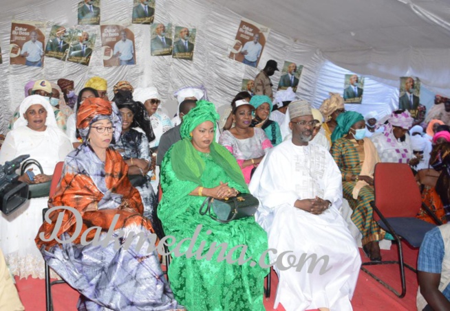 Médina : L’accueil Chaleureux De Cheikh Ba Réservée au Ministre de la femme Ndeye Saly Diop (Vidéo)