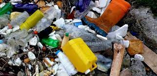 Déchets toxiques dans les plastiques : Entre cancers, perturbations hormonales et cognitives... Déchets toxiques dans les plastiques : Entre cancers, perturbations hormonales et cognitives...