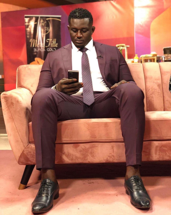 Balla Gaye 2 s'affiche super classe et remercie ses fans et promet un retour triomphant. Balla Gaye 2 s'affiche super classe et remercie ses fans et promet un retour triomphant.