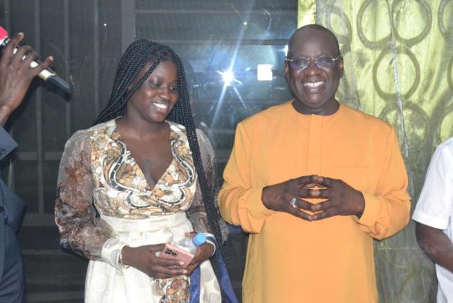 EN IMAGES ANNIVERSAIRE ROYAL: Le président Mbagnick Diop du MEDS a soufflé une bougie de plus.