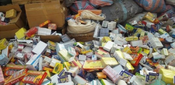 Diamaguène Sicap Mbao : 57 kg de faux médicaments saisis et 2 commerçants arrêtés