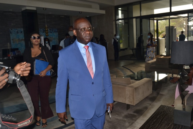 En images ouverture Atelier Training  forum du 1er emploi avec le président Mbagnick Diop du MEDS En images ouverture Atelier Training  forum du 1er emploi avec le président Mbagnick Diop du MEDS