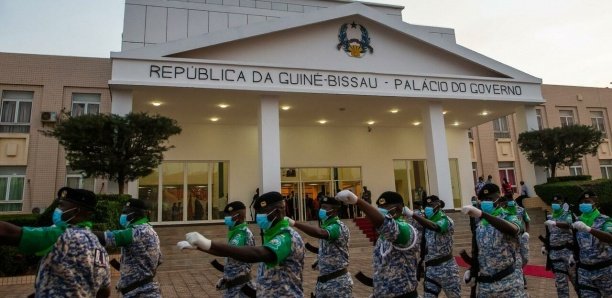 Tentative Putsch à Bissau : 5 heures de tirs d’armes lourdes au palais Tentative Putsch à Bissau : 5 heures de tirs d’armes lourdes au palais