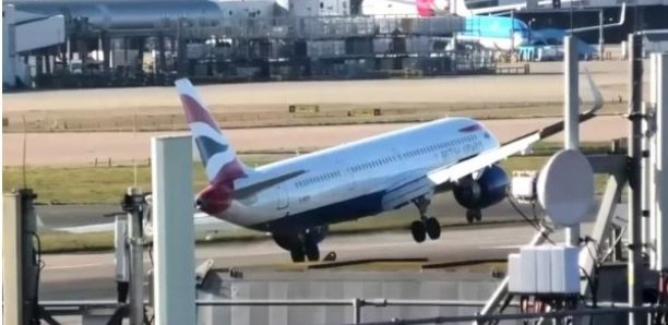 Un avion de la British Airways frôle la catastrophe à l'aéroport d'Heathrow Un avion de la British Airways frôle la catastrophe à l'aéroport d'Heathrow