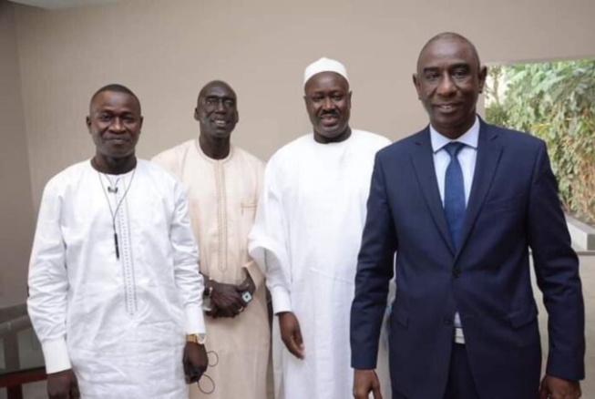 Crise scolaire: La rencontre entre le ministre et les enseignants aboutit à mise en place d’une commission technique Crise scolaire: La rencontre entre le ministre et les enseignants aboutit à mise en place d’une commission technique