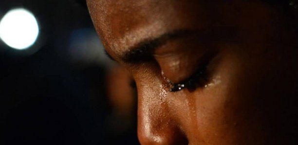 Inceste à Thiès : " Mon père administrait une substance somnolente à ma mère avant de me violer" (victime) Inceste à Thiès : " Mon père administrait une substance somnolente à ma mère avant de me violer" (victime)