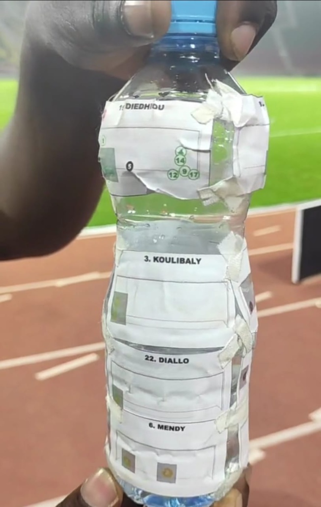 Série de tirs aux buts: La bouteille de Gabaski n'était ni "khon" ni "khaatil", mais un schéma bien huilé Série de tirs aux buts: La bouteille de Gabaski n'était ni "khon" ni "khaatil", mais un schéma bien huilé