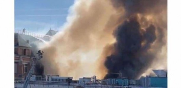 France : L'usine de fabrique du CFA prend feu France : L'usine de fabrique du CFA prend feu