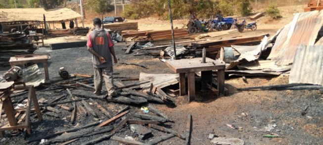 Incendie: Un atelier de menuiserie réduit en cendres Incendie: Un atelier de menuiserie réduit en cendres