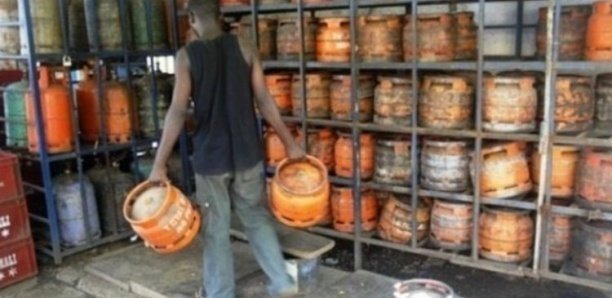 Lobou Gaz Mame Diarra : Un inspecteur des dépôts détourne 18 millions Lobou Gaz Mame Diarra : Un inspecteur des dépôts détourne 18 millions