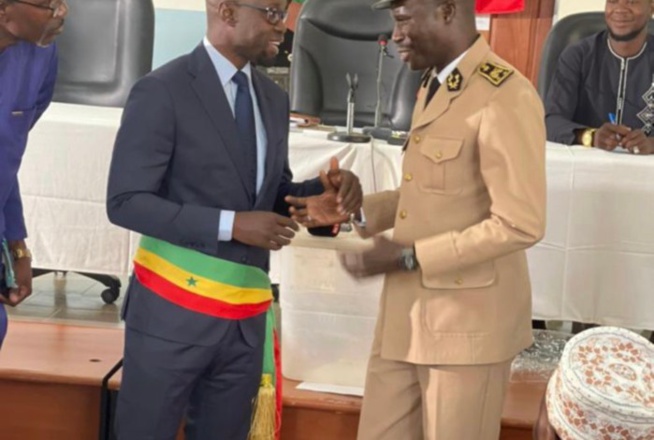 Ville de Ziguinchor / 1er conseil municipal : Ousmane Sonko prévoit d’importantes mesures. Ville de Ziguinchor / 1er conseil municipal : Ousmane Sonko prévoit d’importantes mesures.