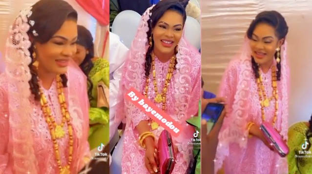 Urgent: Admirez les belles sagnsès de Soumboulou le jour du baptême de sa fille... Urgent: Admirez les belles sagnsès de Soumboulou le jour du baptême de sa fille...