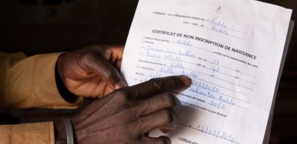 Rufisque-Est : La mafia de l’état civil démantelée, des arrestations à la pelle, Interpol en renfort... Rufisque-Est : La mafia de l’état civil démantelée, des arrestations à la pelle, Interpol en renfort...