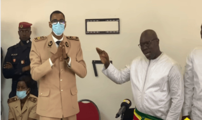Passation de service sans Aliou Sall: "C'est une morsure juridique commise par Ahmed Aïdara", selon... Passation de service sans Aliou Sall: "C'est une morsure juridique commise par Ahmed Aïdara", selon...