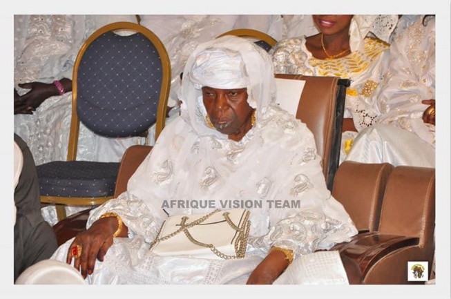 Décès de Sokhna Sagar Diagne : La famille de la Mosquée de la Divinité endeuillée Décès de Sokhna Sagar Diagne : La famille de la Mosquée de la Divinité endeuillée