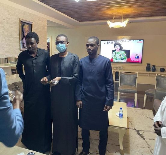 URGENT: Pourquoi Waly Seck n'a pas fait sa prestation? Ndiaga Ndour indexé de sabotage. URGENT: Pourquoi Waly Seck n'a pas fait sa prestation? Ndiaga Ndour indexé de sabotage.