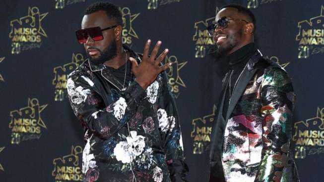 Gims et son frère Dadju au coeur d’une nouvelle polémique : Ce contrôle a l’aéroport qui a dégénéré Gims et son frère Dadju au coeur d’une nouvelle polémique : Ce contrôle a l’aéroport qui a dégénéré