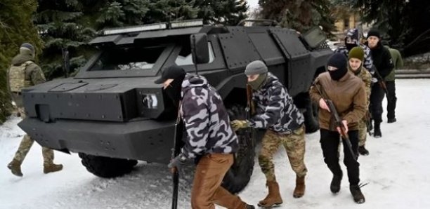 Guerre en Ukraine : Le récit de l’invasion russe Guerre en Ukraine : Le récit de l’invasion russe