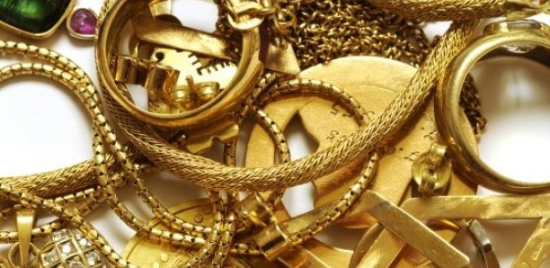 Pour vol de bijoux et objets de valeur : La domestique Fatou B. déférée au parquet Pour vol de bijoux et objets de valeur : La domestique Fatou B. déférée au parquet