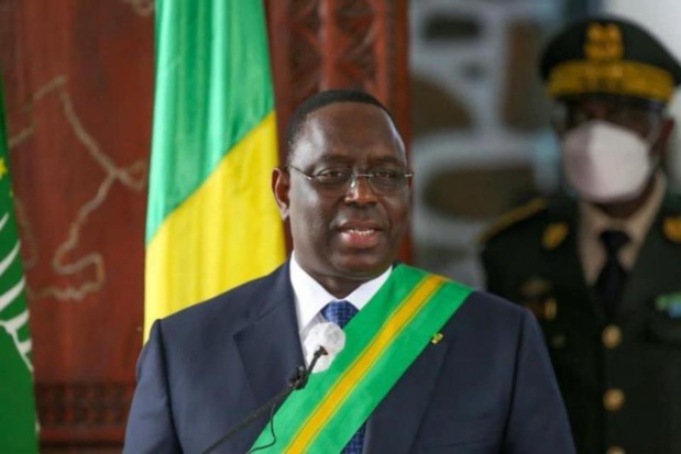 En visite à Moroni : Le Président Macky Sall élevé à la dignité de Grand-Croix En visite à Moroni : Le Président Macky Sall élevé à la dignité de Grand-Croix