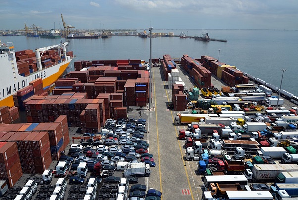 Contre effets des sanctions de la CEDEAO : Début des exportations du coton malien via les ports mauritaniens Contre effets des sanctions de la CEDEAO : Début des exportations du coton malien via les ports mauritaniens