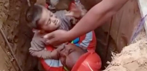 Un enfant de quatre ans sauvé d'un puits en Inde après 26 heures d'efforts Un enfant de quatre ans sauvé d'un puits en Inde après 26 heures d'efforts