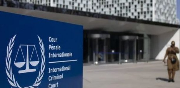 Guerre en Ukraine : La CPI va ouvrir une enquête sur des « crimes de guerre » présumés Guerre en Ukraine : La CPI va ouvrir une enquête sur des « crimes de guerre » présumés
