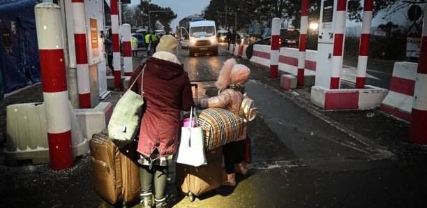 Guerre en Ukraine : la maire de Paris annonce le déblocage d'un million d'euros pour "les réfugiés ukrainiens à Paris" Guerre en Ukraine : la maire de Paris annonce le déblocage d'un million d'euros pour "les réfugiés ukrainiens à Paris"