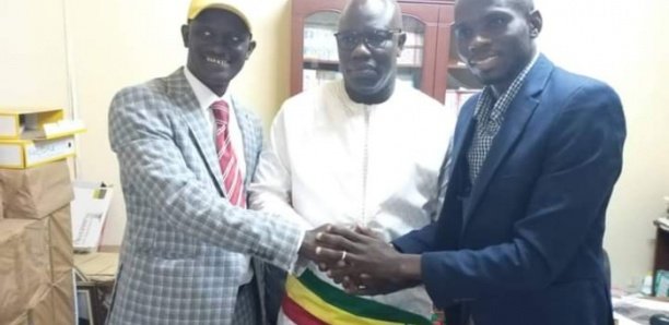 Élection du bureau municipal de Guédiawaye: Le « Ndiguël » de Wallu en faveur d’Ahmet Aïdara