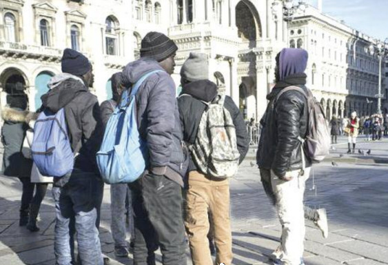 Italie: Un maire s'appuie sur la guerre en Ukraine pour critiquer les migrants sénégalais