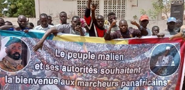 Marche Sénégal-Mali : Trois activistes d’Urgence panafricaniste arrêtés Marche Sénégal-Mali : Trois activistes d’Urgence panafricaniste arrêtés