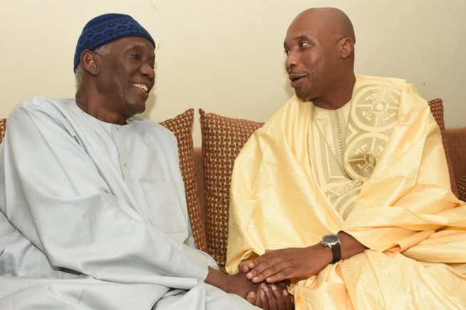 Ziarra annuelle de Tivaouane : Barth Dias et sa forte délégation à la ville sainte Ziarra annuelle de Tivaouane : Barth Dias et sa forte délégation à la ville sainte