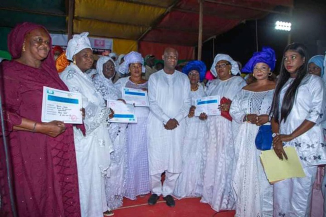 Saint-Louis: Amadou Mansour Faye finance les jeunes et les femmes à hauteur de 150 millions FCfa Saint-Louis: Amadou Mansour Faye finance les jeunes et les femmes à hauteur de 150 millions FCfa