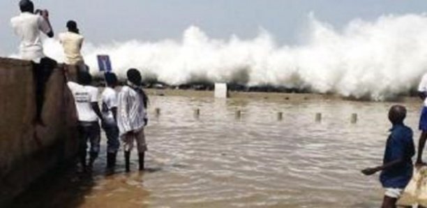 Alerte météo : houle dangereuse attendue sur toute la côte sénégalaise Alerte météo : houle dangereuse attendue sur toute la côte sénégalaise