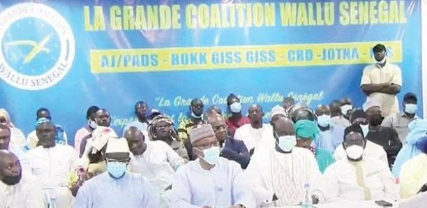 La grande Coalition Wallu demande une audience à Macky La grande Coalition Wallu demande une audience à Macky