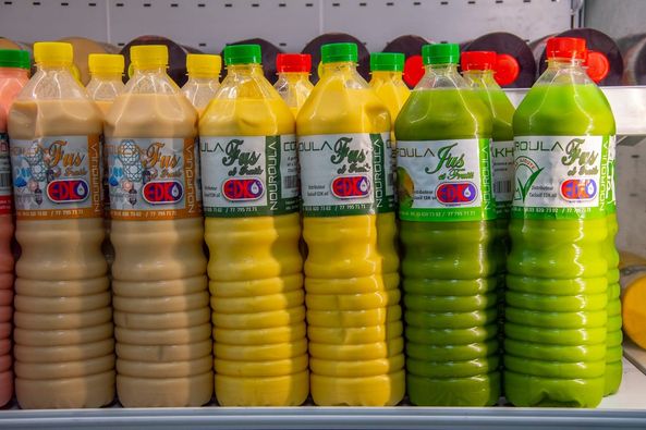 Commencez la semaine en beauté avec les jus de fruits Nouroula disponibles dans tous les boutiques et supermarchés LOW PRICE.