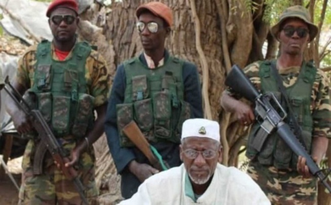 Opération militaire en Casamance : L’appel d’Alioune Tine à Salif Sadio Opération militaire en Casamance : L’appel d’Alioune Tine à Salif Sadio