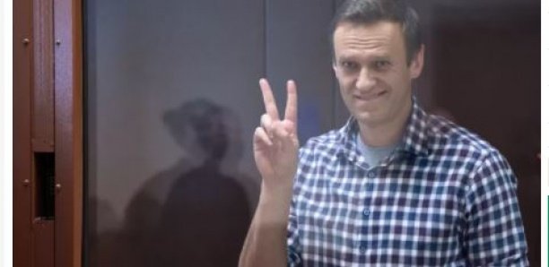 L'opposant russe Alexeï Navalny reconnu coupable d'escroquerie et d’outrage à magistrat L'opposant russe Alexeï Navalny reconnu coupable d'escroquerie et d’outrage à magistrat