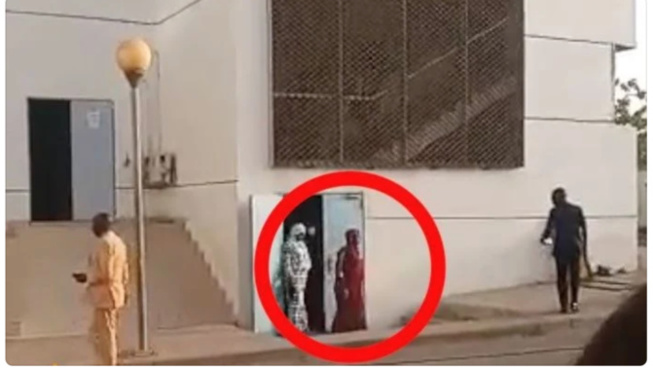 Affaire Adji Sarr - Ousmane Sonko : Fin de l'audition de Ndèye Khady Ndiaye, son époux entendu demain (Photo) Affaire Adji Sarr - Ousmane Sonko : Fin de l'audition de Ndèye Khady Ndiaye, son époux entendu demain (Photo)