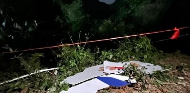 Crash d’un avion en Chine: une boîte noire a été retrouvée Crash d’un avion en Chine: une boîte noire a été retrouvée