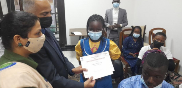 Concours de peinture : Les élèves de Dakar dessinent l'Inde de leurs "rêves" Concours de peinture : Les élèves de Dakar dessinent l'Inde de leurs "rêves"