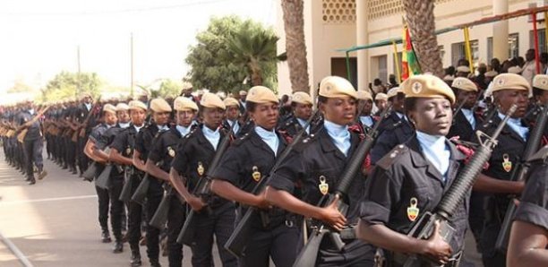 Anniversaire : La Police nationale célèbre les 40 ans de présence des femmes dans les troupes Anniversaire : La Police nationale célèbre les 40 ans de présence des femmes dans les troupes