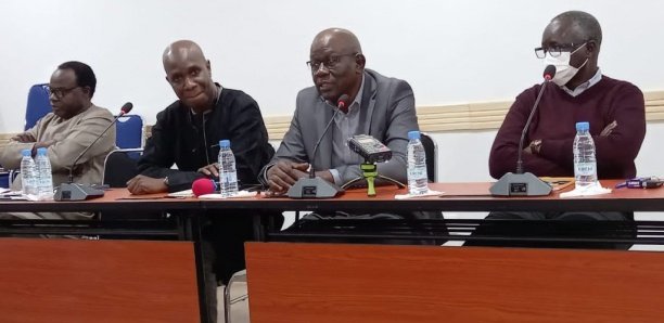 Santé et sécurité au travail: Dr Ismaël Mbaye met à nu les goulots d’étranglementdes CHS et apporte des pistes de solution Santé et sécurité au travail: Dr Ismaël Mbaye met à nu les goulots d’étranglementdes CHS et apporte des pistes de solution