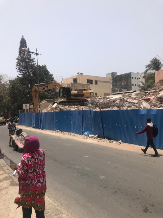 La pâtisserie Les Ambassades, 42 ans, rasée: Ce qui oppose Jamal Omaïs et la famille de Djily Mbaye La pâtisserie Les Ambassades, 42 ans, rasée: Ce qui oppose Jamal Omaïs et la famille de Djily Mbaye