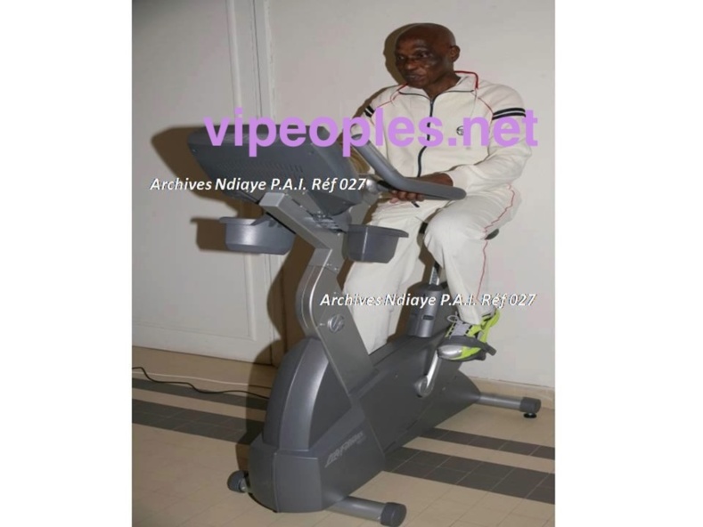 Selon Abdoulaye Wade, sa longévité est héréditaire car son père a vécu 101 ans ! Selon Abdoulaye Wade, sa longévité est héréditaire car son père a vécu 101 ans !