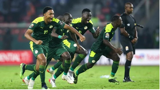 62e anniversaire de l’indépendance du Sénégal : Macky Sall félicite les « Lions » 62e anniversaire de l’indépendance du Sénégal : Macky Sall félicite les « Lions »