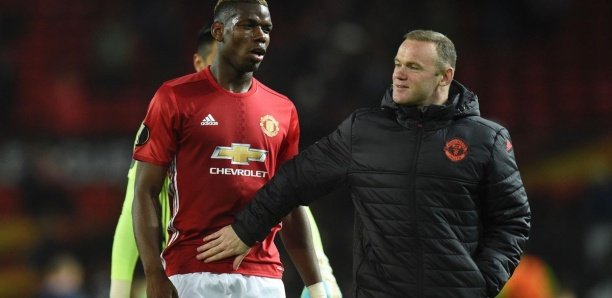 Manchester United : Wayne Rooney montre la porte à Pogba