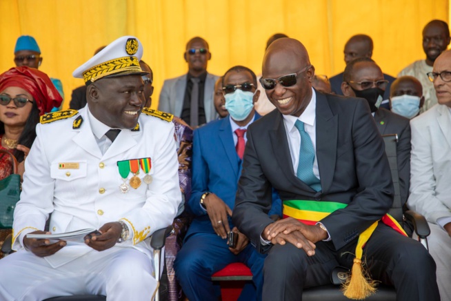 4 avril à Saint-Louis : Défilé militaire sur fond de délocalisation à l'Avenue Général de Gaulle 4 avril à Saint-Louis : Défilé militaire sur fond de délocalisation à l'Avenue Général de Gaulle