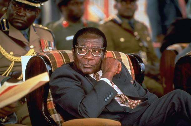 ROBERT MUGABE : 