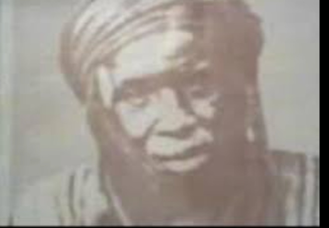 Cheikh Dethialaw Seck : L'histoire du fils spirituel de Cheikhna Cheikh Saadbou qui communiquait avec les morts Cheikh Dethialaw Seck : L'histoire du fils spirituel de Cheikhna Cheikh Saadbou qui communiquait avec les morts